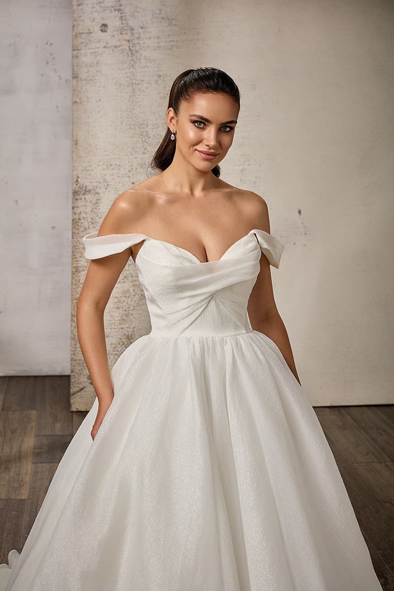 Spring Bridal Showcase Model